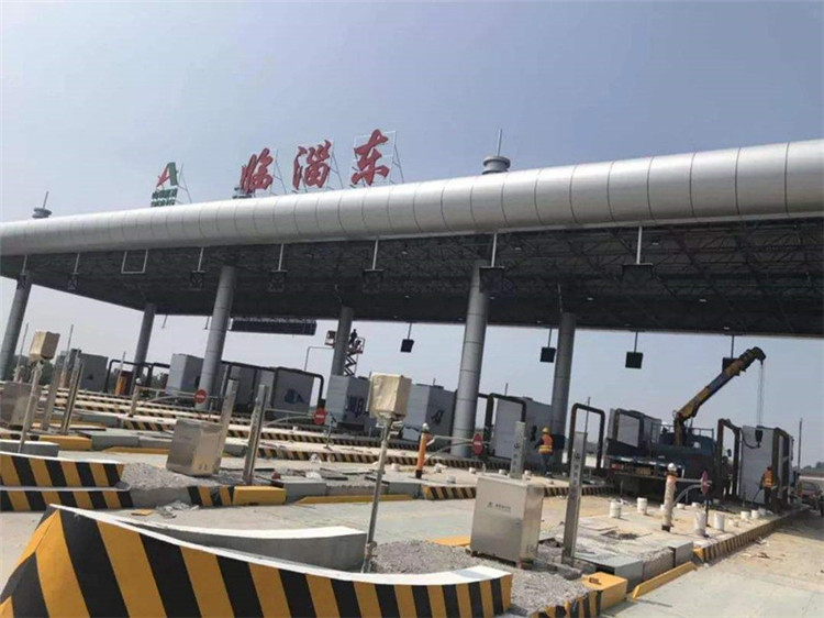 普兰店收费站网架